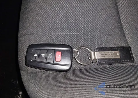 2025 Toyota Rav4 Xle from USA, damaged, VIN 2T3P1RFV1SW500394